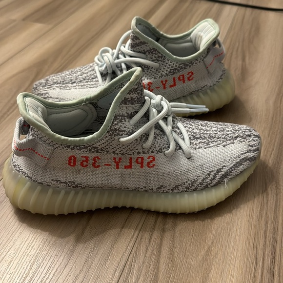 Yeezys - Blue tints - Picture 2 of 5